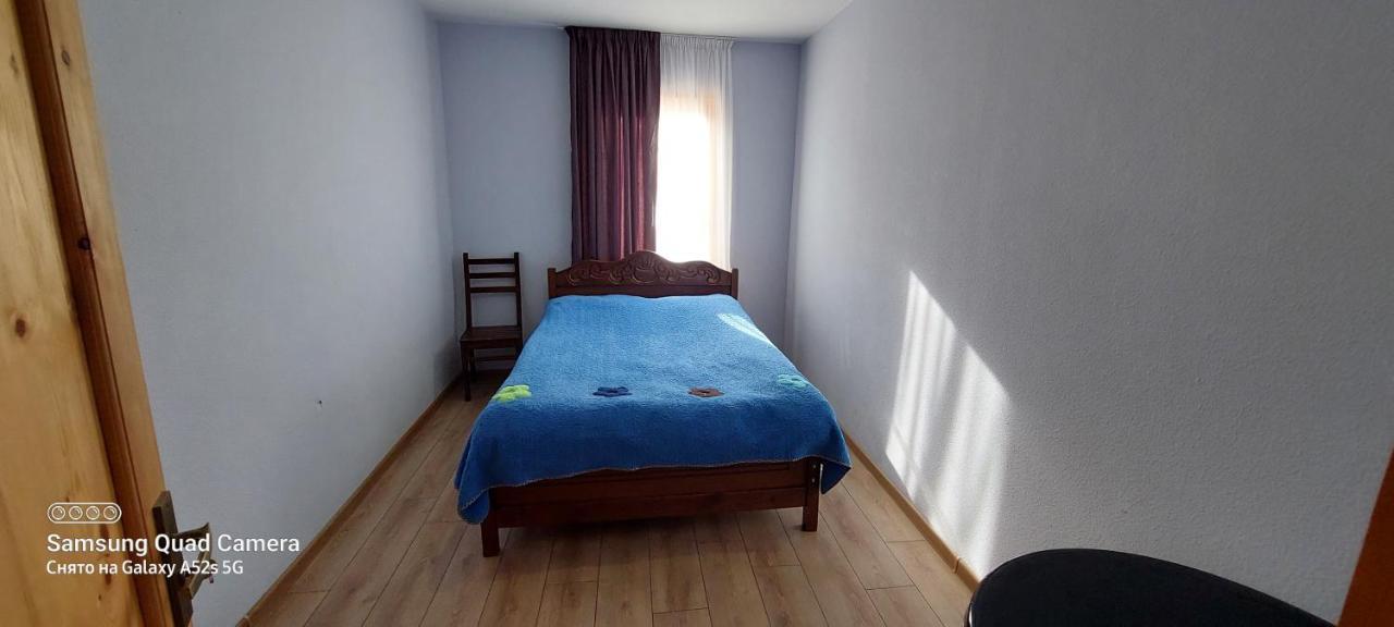 Guest House Tsasne Omalo Buitenkant foto