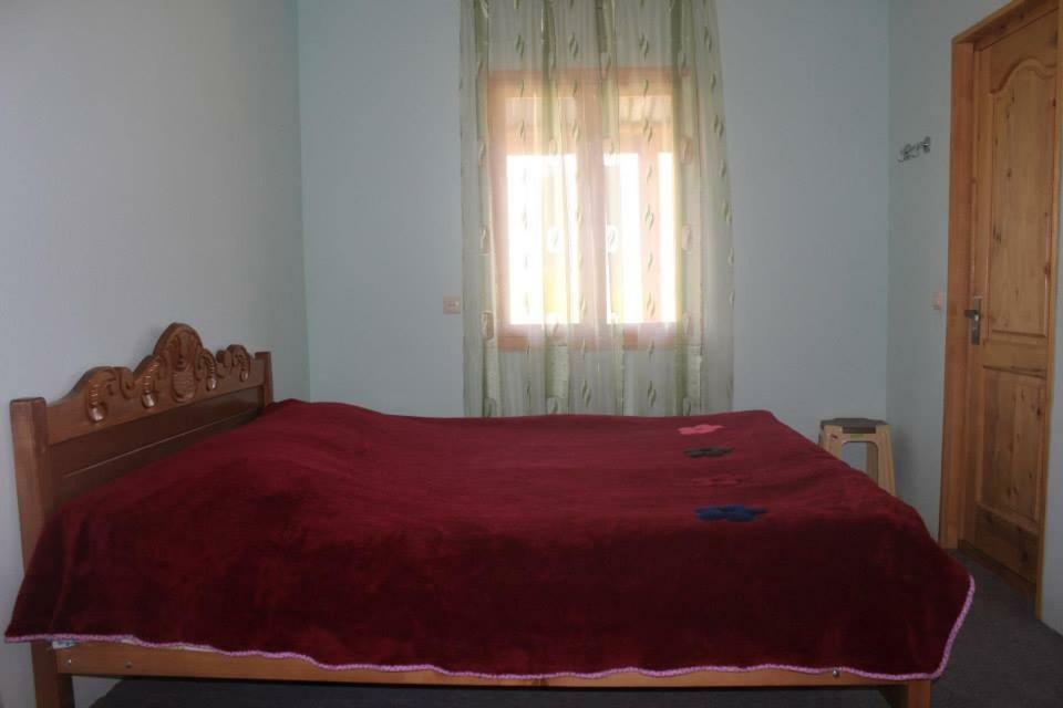 Guest House Tsasne Omalo Buitenkant foto