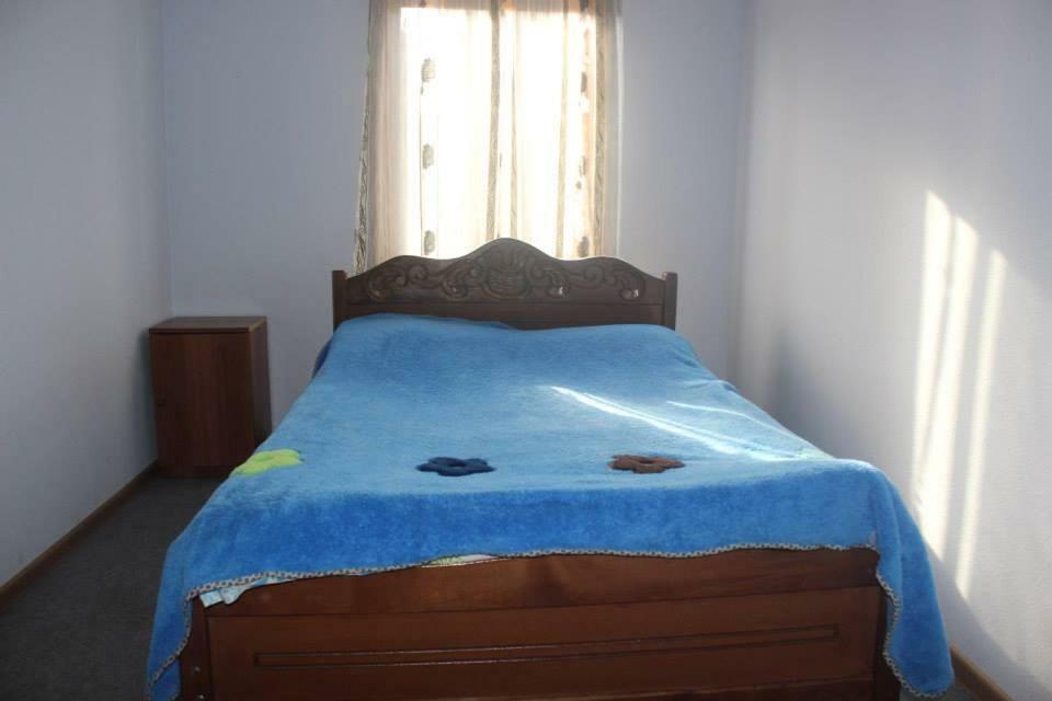 Guest House Tsasne Omalo Buitenkant foto