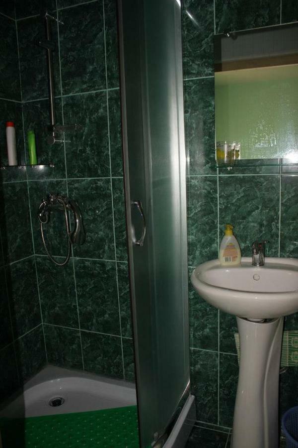 Guest House Tsasne Omalo Buitenkant foto